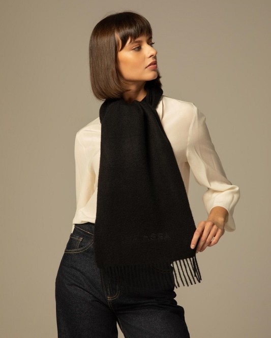 SCARF Ina Assa