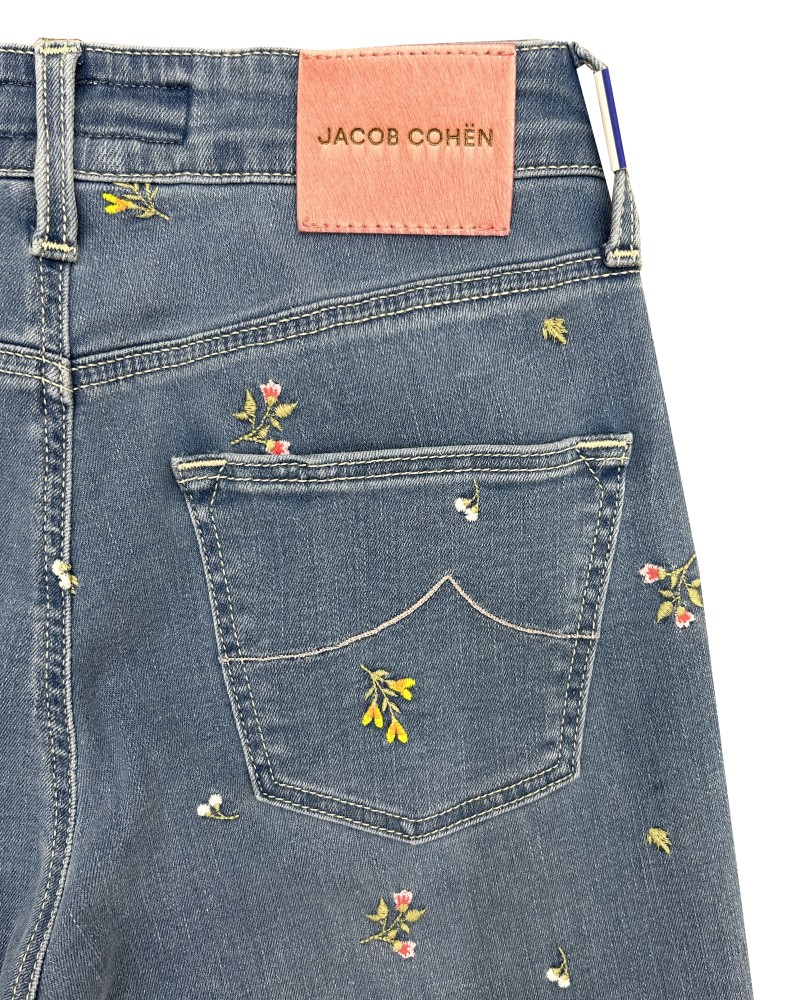 ДЪНКИ Jacob Cohen for woman ДЪНКИ Jacob Cohen for woman